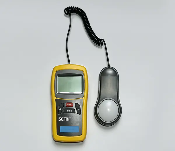 Meter Pencahayaan